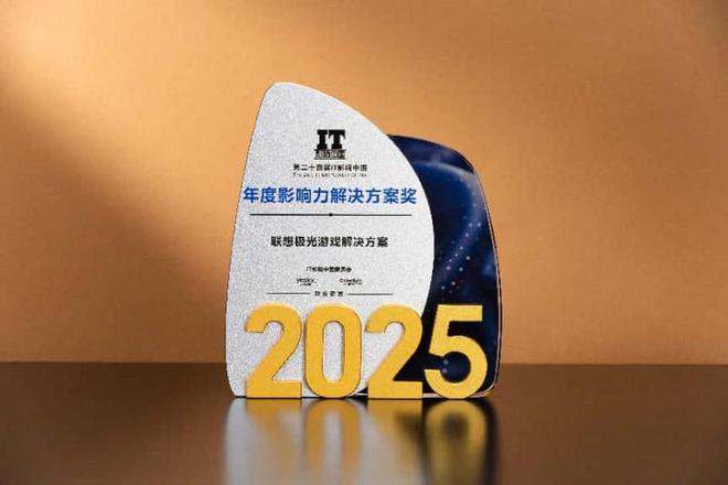 列GK10Pro机械键盘与GM11Pro电竞鼠标让你的桌面焕然一新pg电子试玩入口2026高颜值RGB光效同步键鼠推荐：联想极光系(图2)